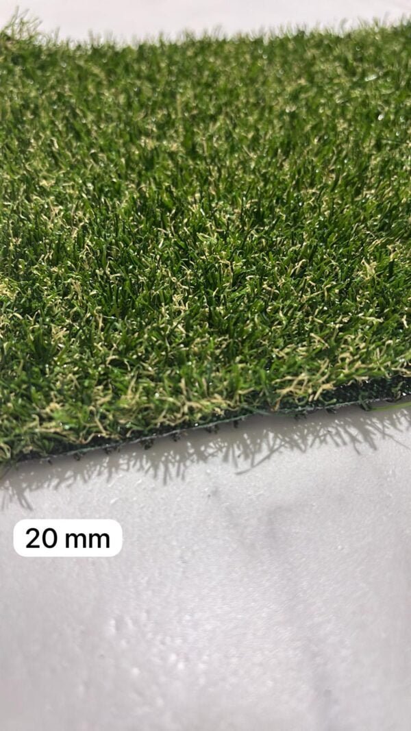 20 mm Otlu Çift Renk Çim Halı