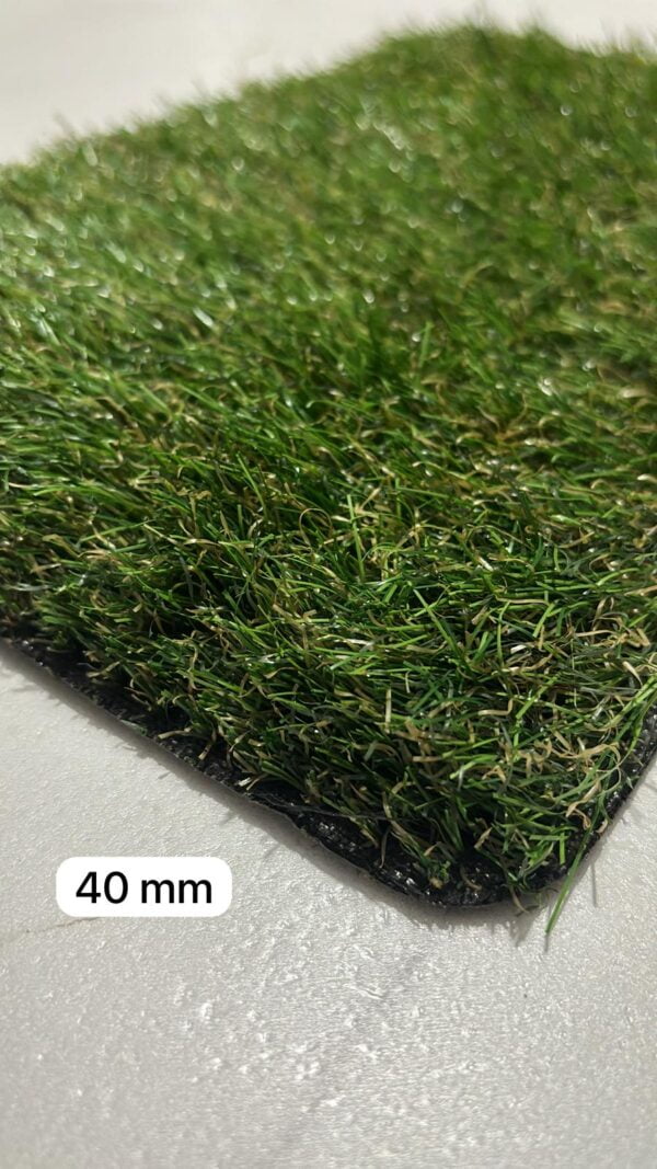40 mm Otlu Çift Renk Çim Halı