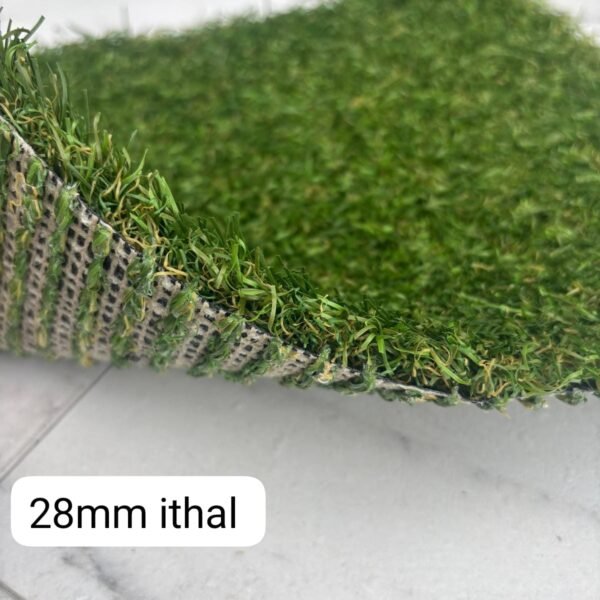 28 mm Otlu Çift Renk Çim Halı